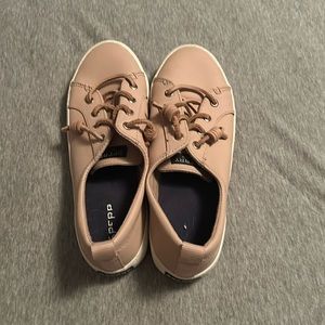 pink sperry sneakers
